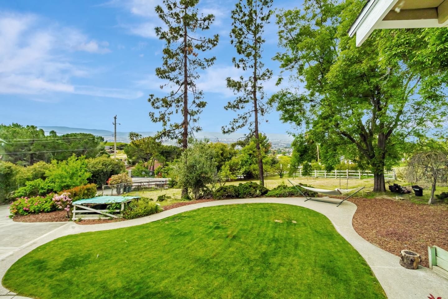 13010 Clayton Road San Jose, CA 95127 - Photo 5 of 64 Gallery Image 5