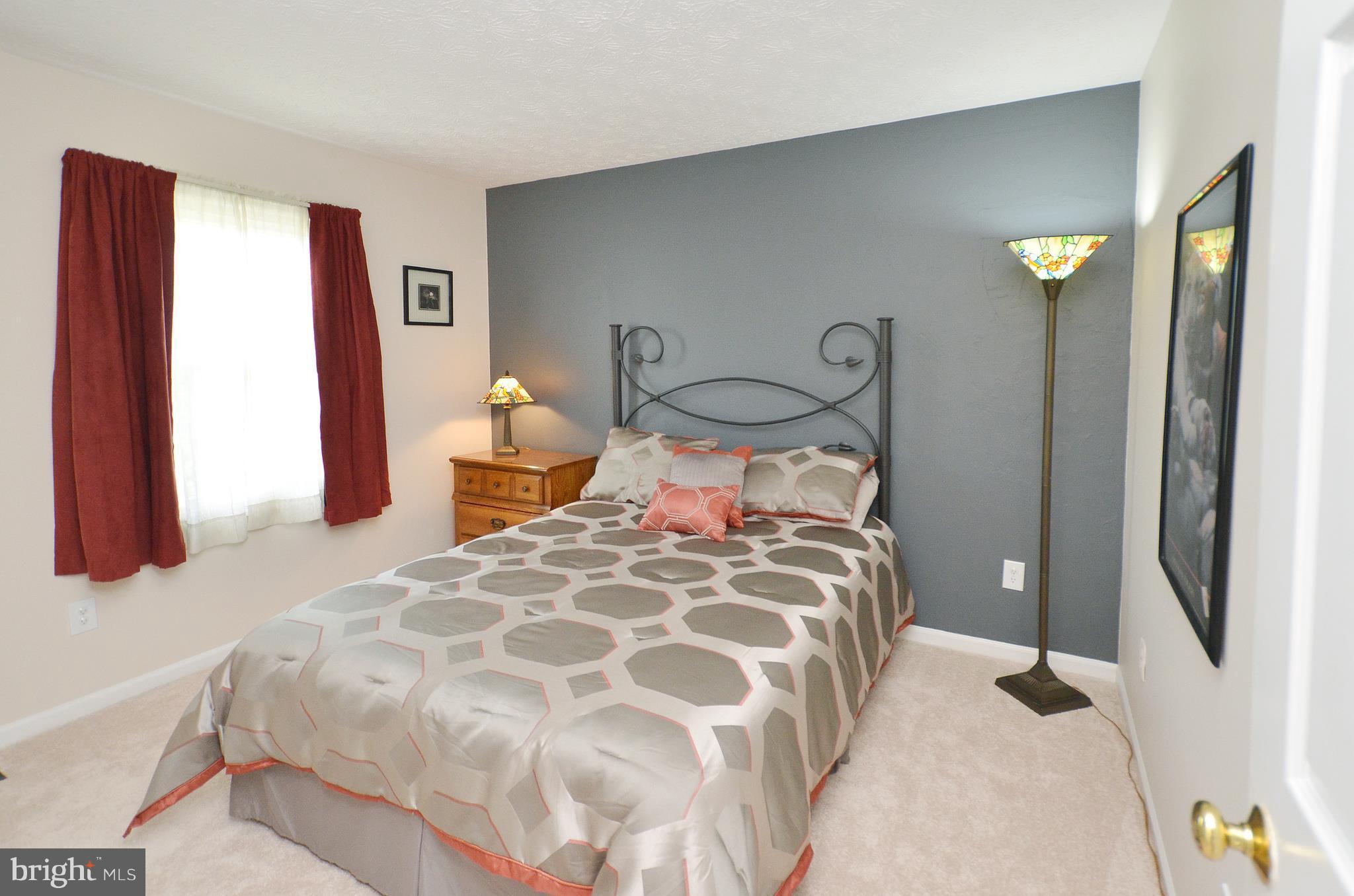 1917 East Beech Road Sterling, VA 20164 - Photo 11 of 20 Second Bedroom