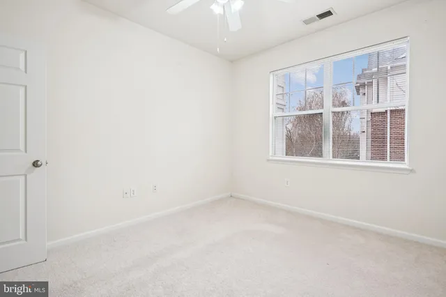 $1,750 | 12921 Centre Park Circle, Unit 303, Herndon, VA 20171