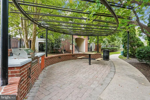 $1,750 | 12921 Centre Park Circle, Unit 303, Herndon, VA 20171