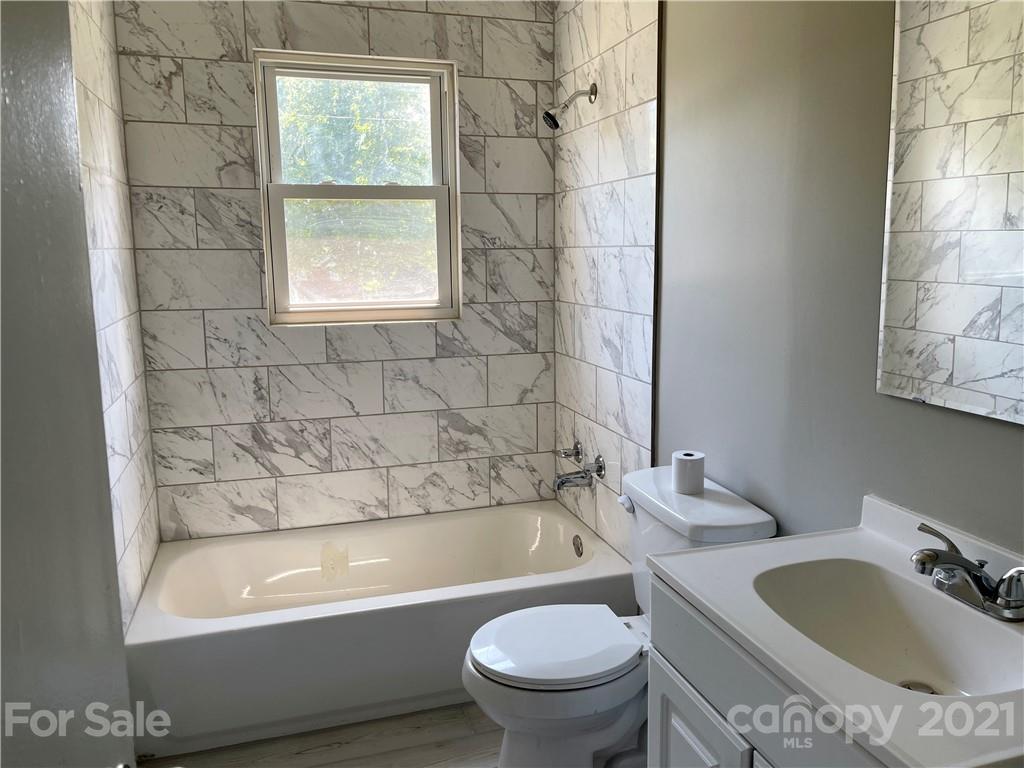 4301 Tillman Road Charlotte, NC 28208 - Photo 15 of 40 Gallery Image 15