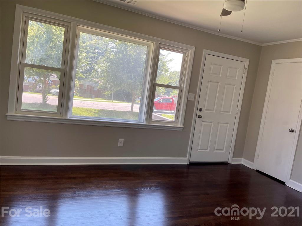 4301 Tillman Road Charlotte, NC 28208 - Photo 20 of 40 Gallery Image 20