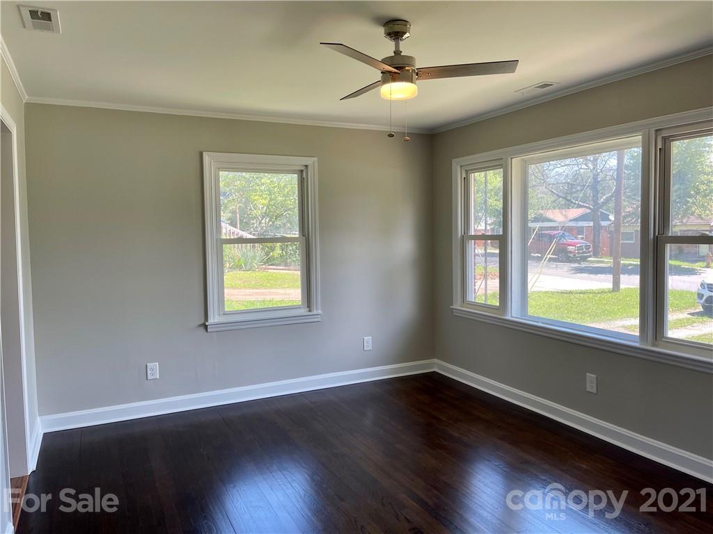 4301 Tillman Road Charlotte, NC 28208 - Photo 24 of 40 Gallery Image 24