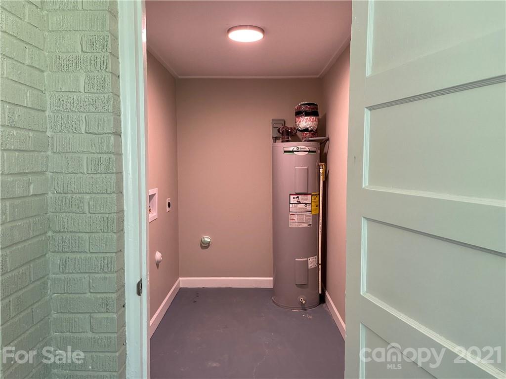 4301 Tillman Road Charlotte, NC 28208 - Photo 26 of 40 Gallery Image 26