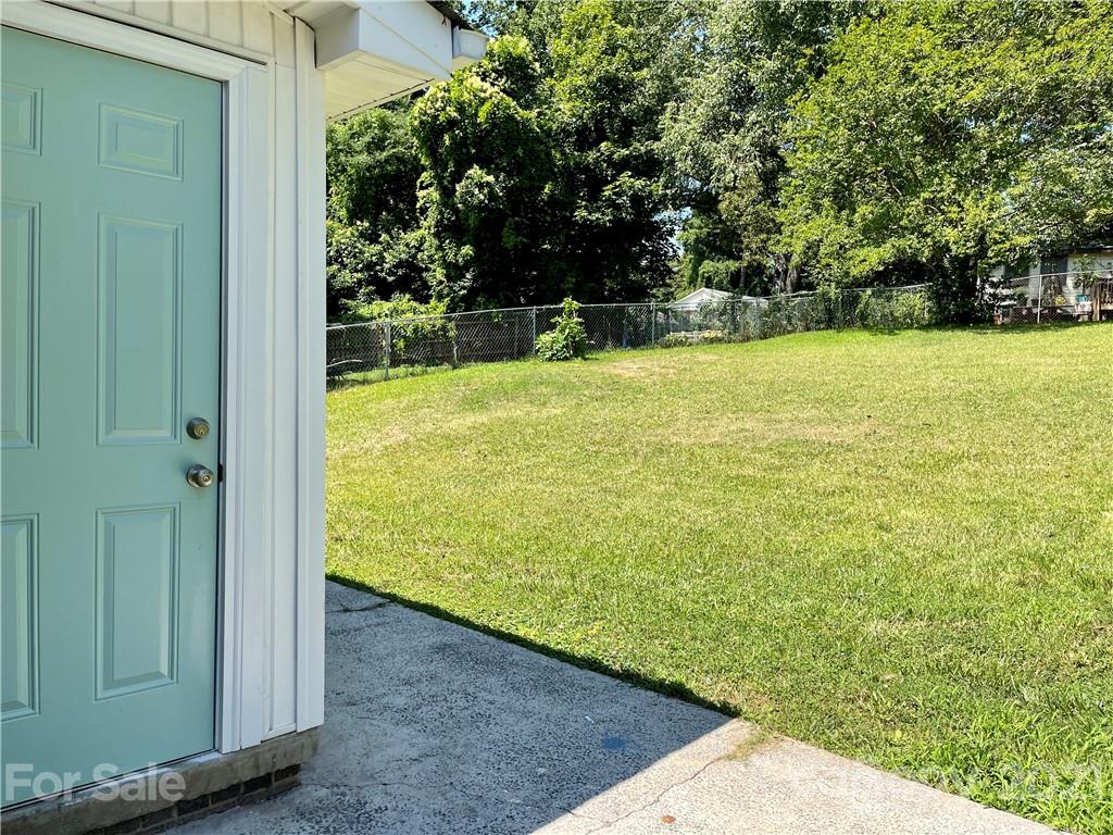4301 Tillman Road Charlotte, NC 28208 - Photo 29 of 40 Gallery Image 29