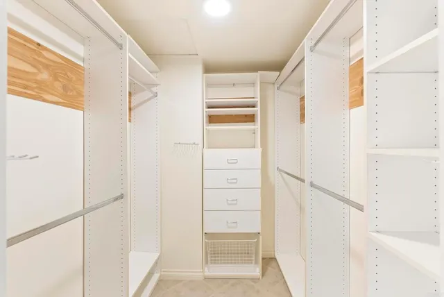 a view of roof and city view