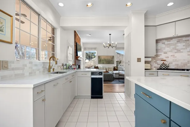 $1,375,000 | 6501 Staghorn Cove, Austin, TX 78759