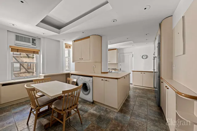 $2,250,000 | 173-175 Riverside Drive, Unit 3H | Upper West Side