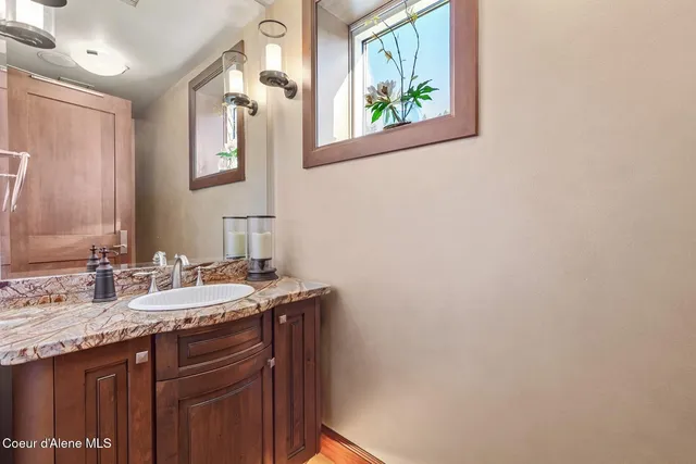 $5,500,000 | 1031 South Island Green Drive, Coeur D'Alene, ID 83814