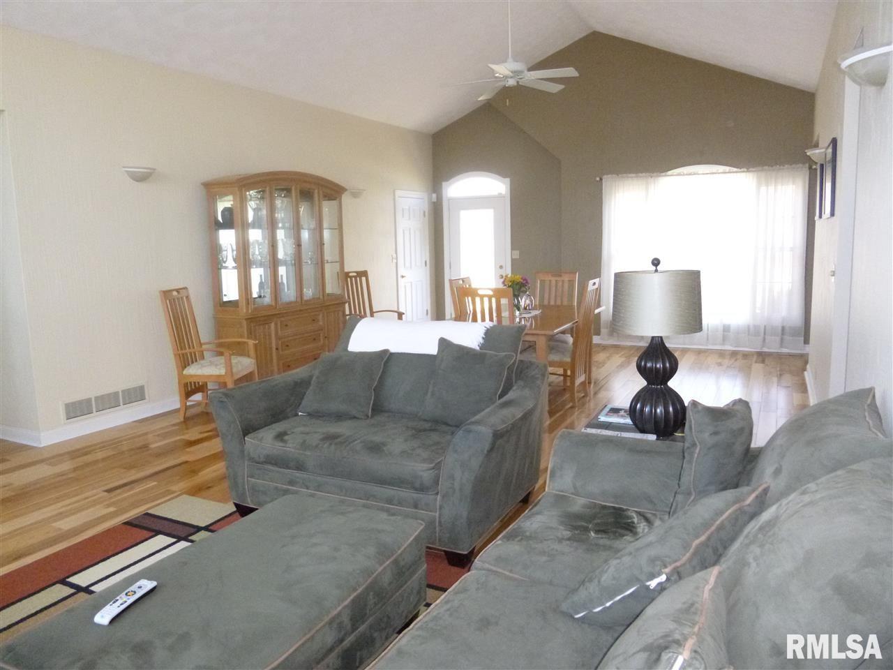 303 Hickory Hills Road Geneseo, IL 61254 - Photo 5 of 23 Gallery Image 5