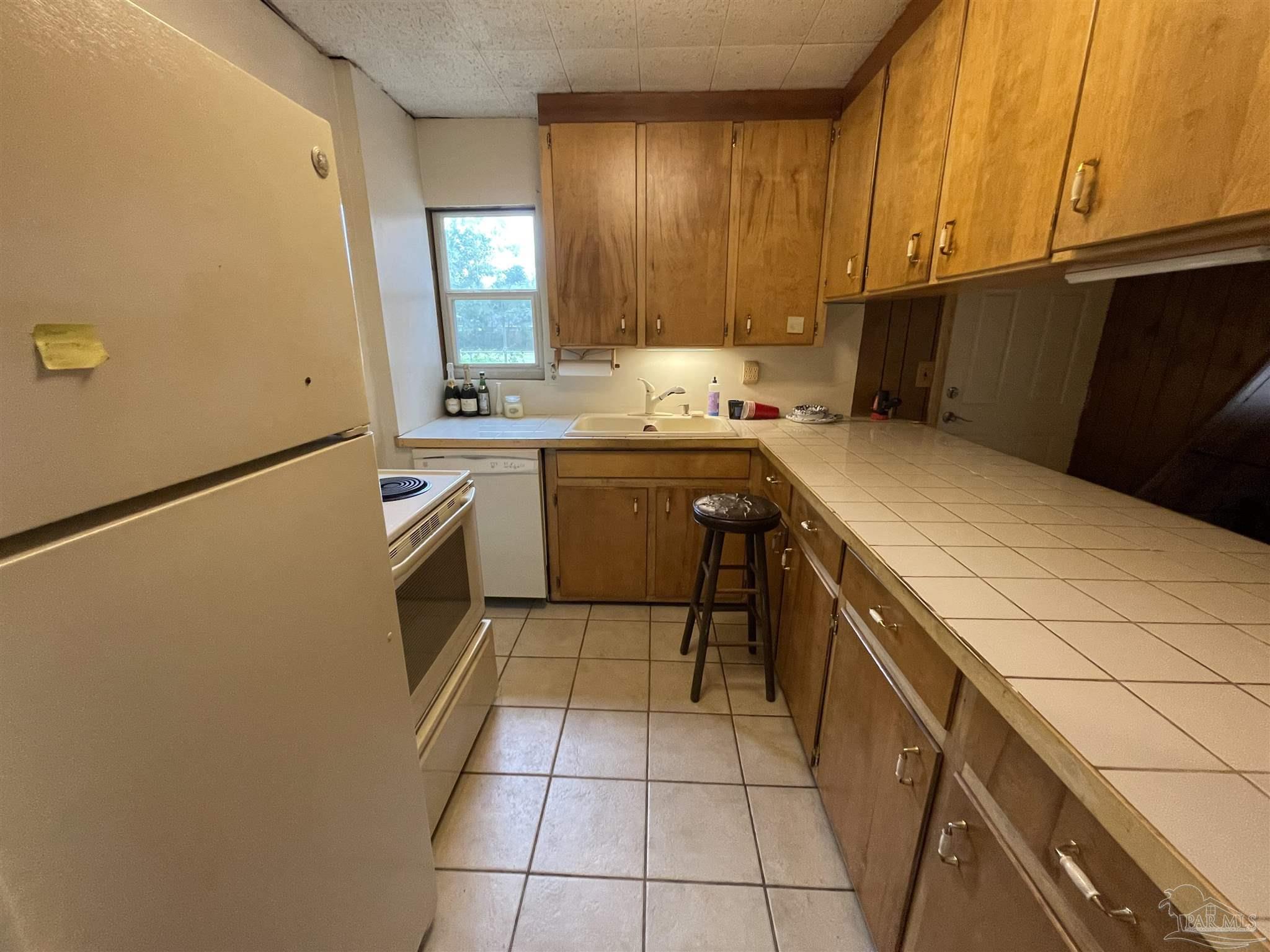 4014 Overlook Circle Milton, FL 32571 - Photo 13 of 27