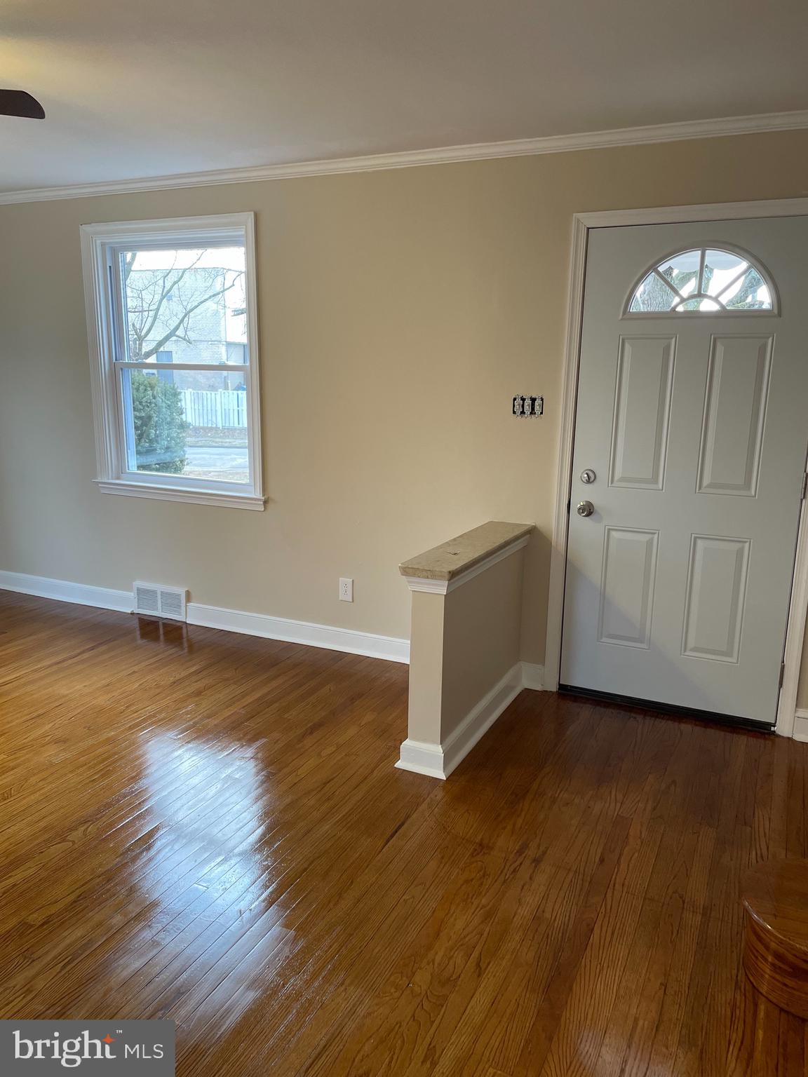 47 Dewey Road Cheltenham, PA 19012 - Photo 2 of 18 Gallery Image 2