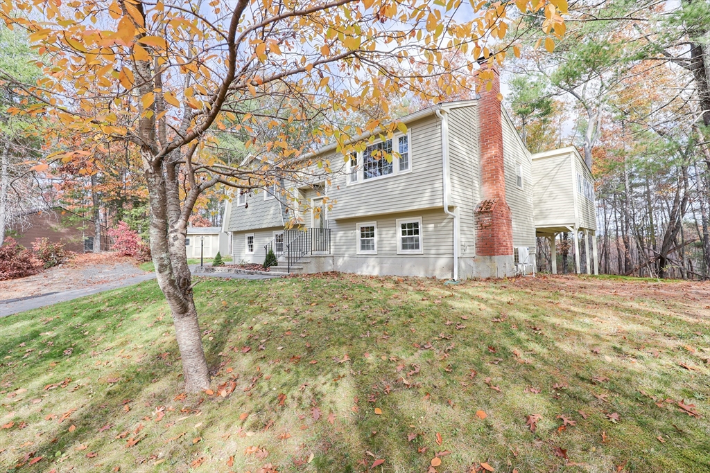 328 Millville Road Uxbridge, MA 01569 - Photo 3 of 41 Gallery Image 3