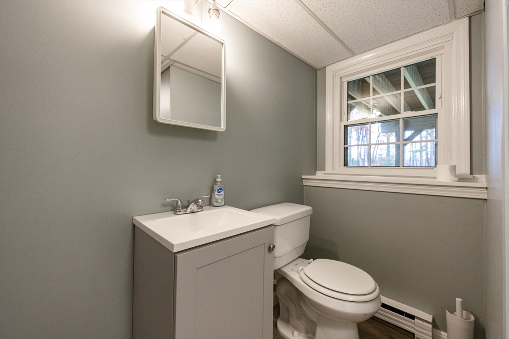 328 Millville Road Uxbridge, MA 01569 - Photo 38 of 41 Gallery Image 38