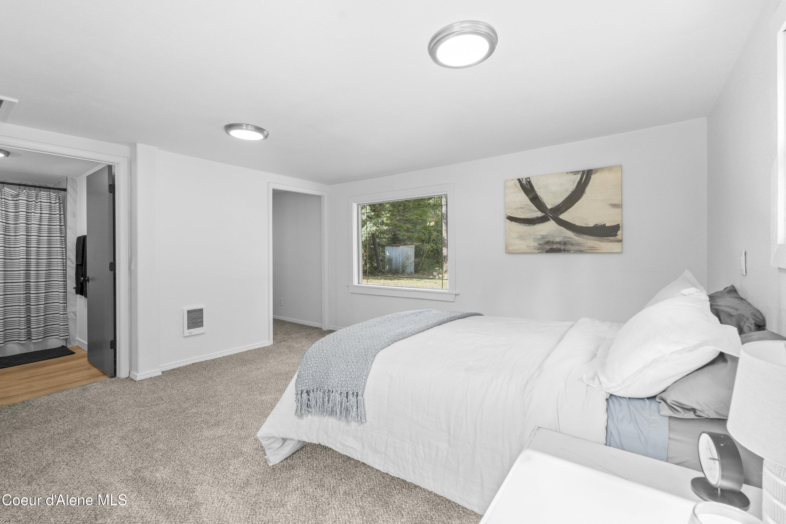 17561 East Perimeter Road Athol, ID 83801 - Photo 15 of 38 Primary Suite