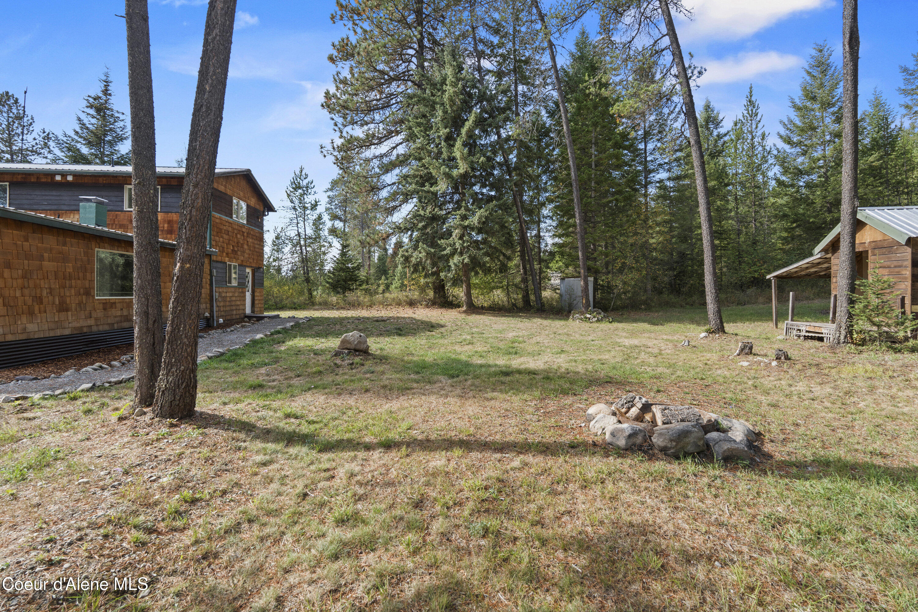 17561 East Perimeter Road Athol, ID 83801 - Photo 30 of 38 outside