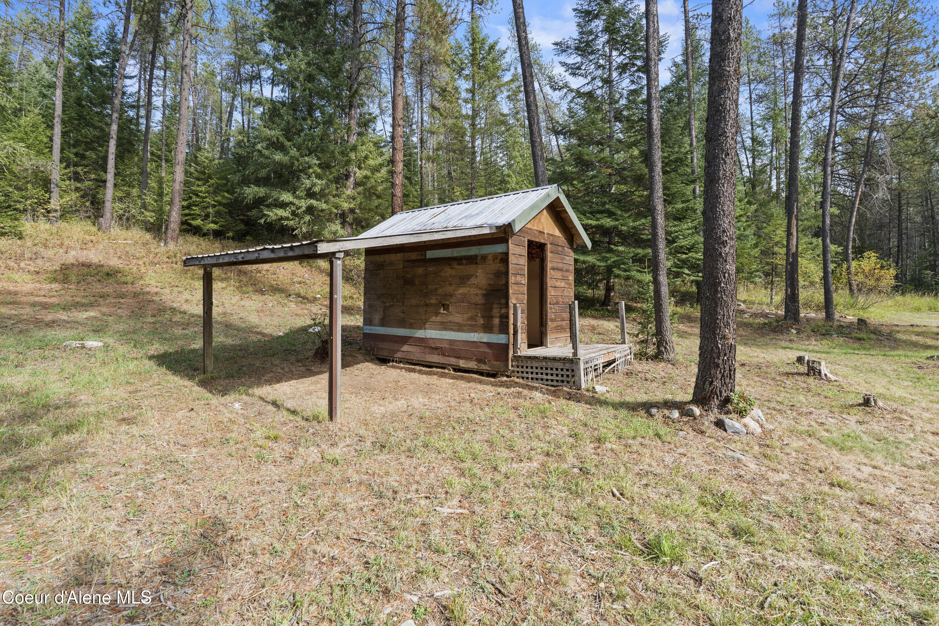 17561 East Perimeter Road Athol, ID 83801 - Photo 32 of 38 Shed