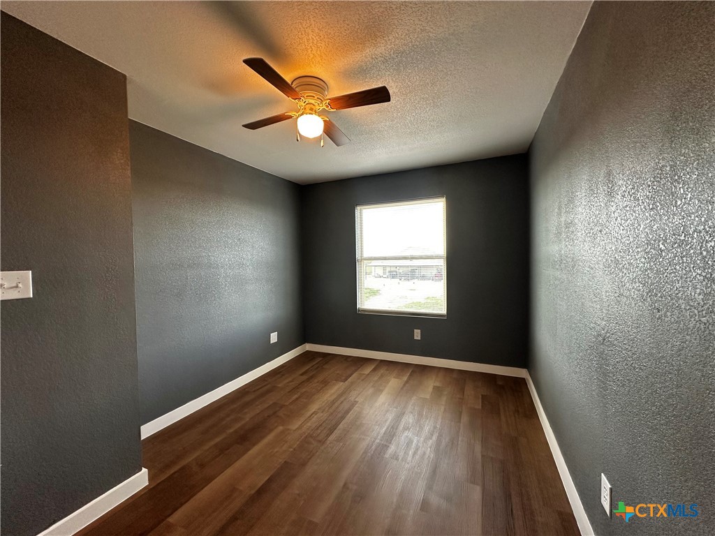 725 Hard Luck Road Marion, TX 78124 - Photo 8 of 12