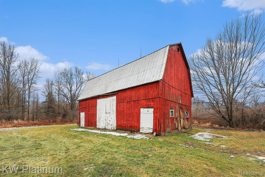 4202 Palms Road Casco, MI 48064 - Photo 6 of 22