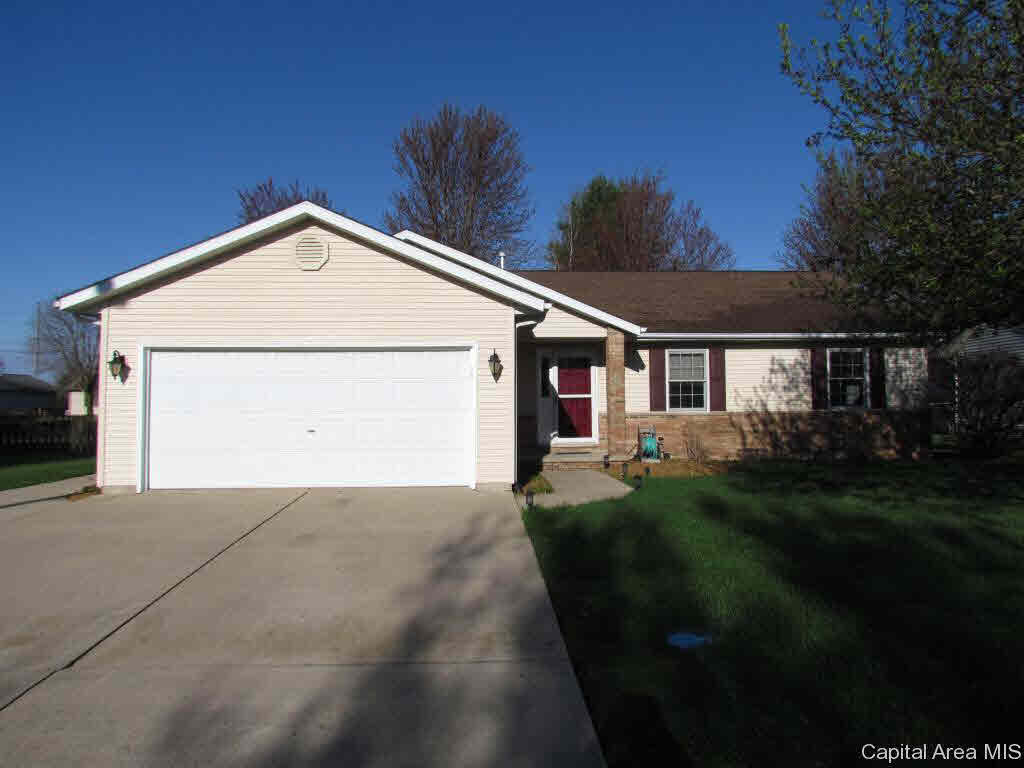 6509 Christine Court Springfield, IL 62712 - Photo 1 of 31
