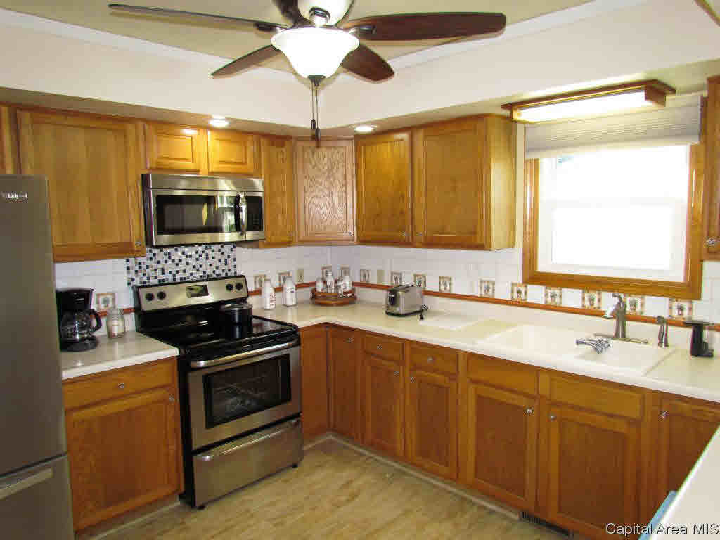 6509 Christine Court Springfield, IL 62712 - Photo 8 of 31