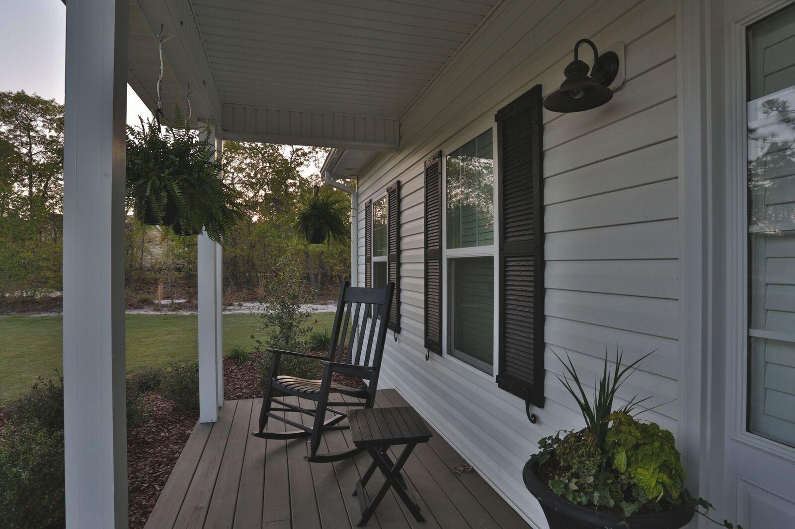 151 Glendale Drive Rockingham, NC 28379 - Photo 3 of 48 1O8A2666_preview.jpeg