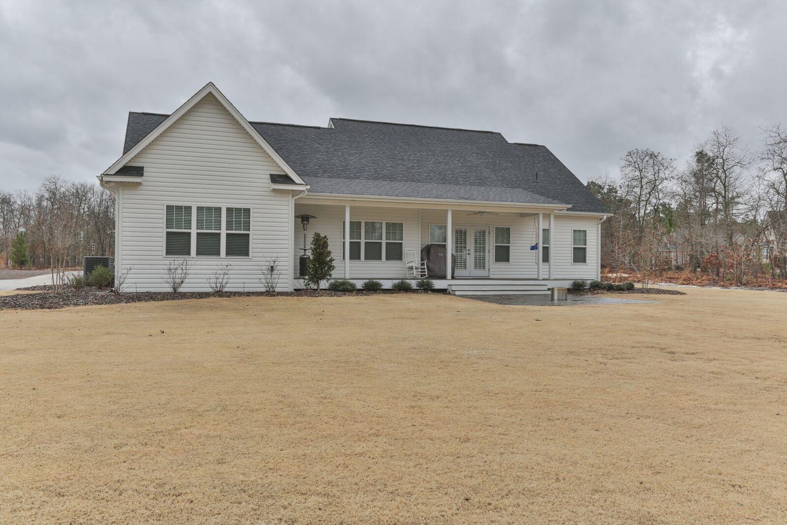 151 Glendale Drive Rockingham, NC 28379 - Photo 8 of 48 1O8A9406_preview.jpeg