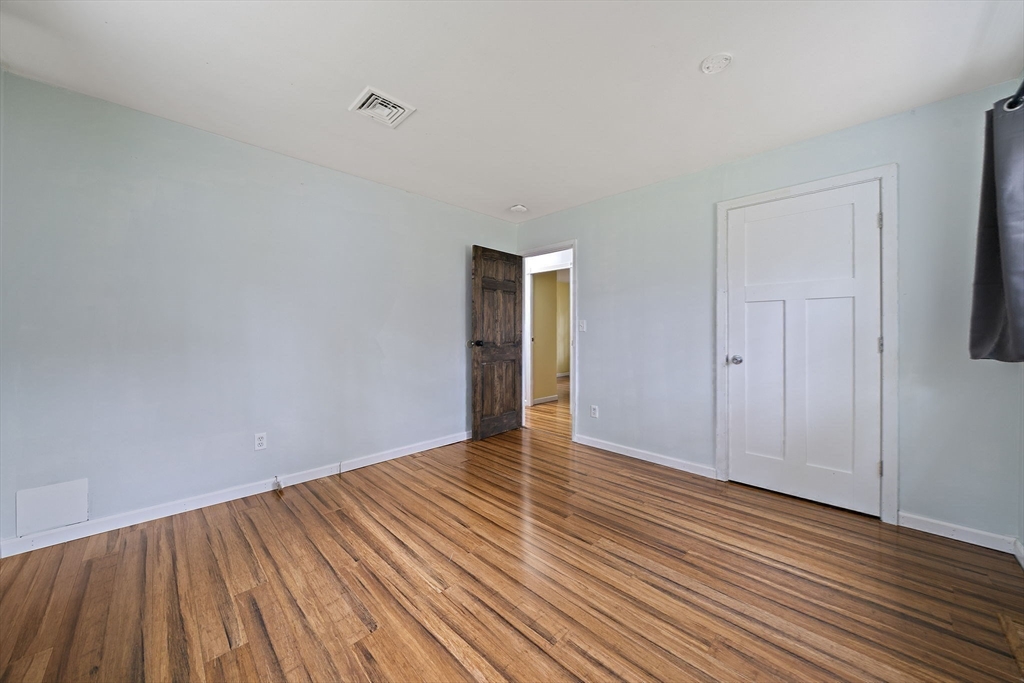 113 Bradford Road Hanover, MA 02339 - Photo 18 of 35