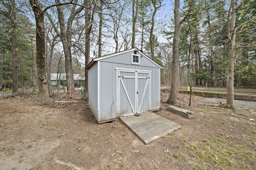 113 Bradford Road Hanover, MA 02339 - Photo 28 of 35