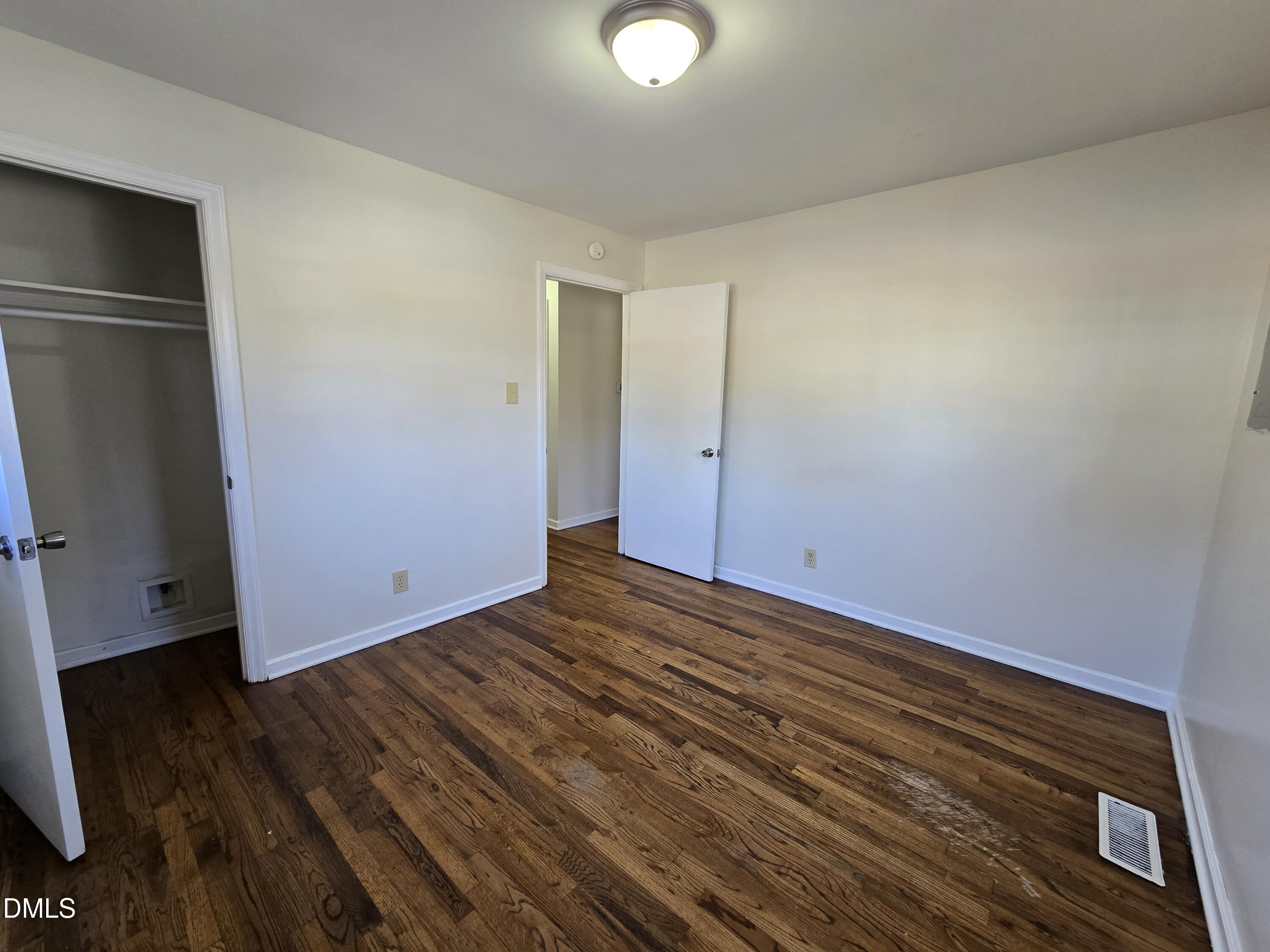 514 Homeland Avenue Durham, NC 27707 - Photo 12 of 14 20251203_115434