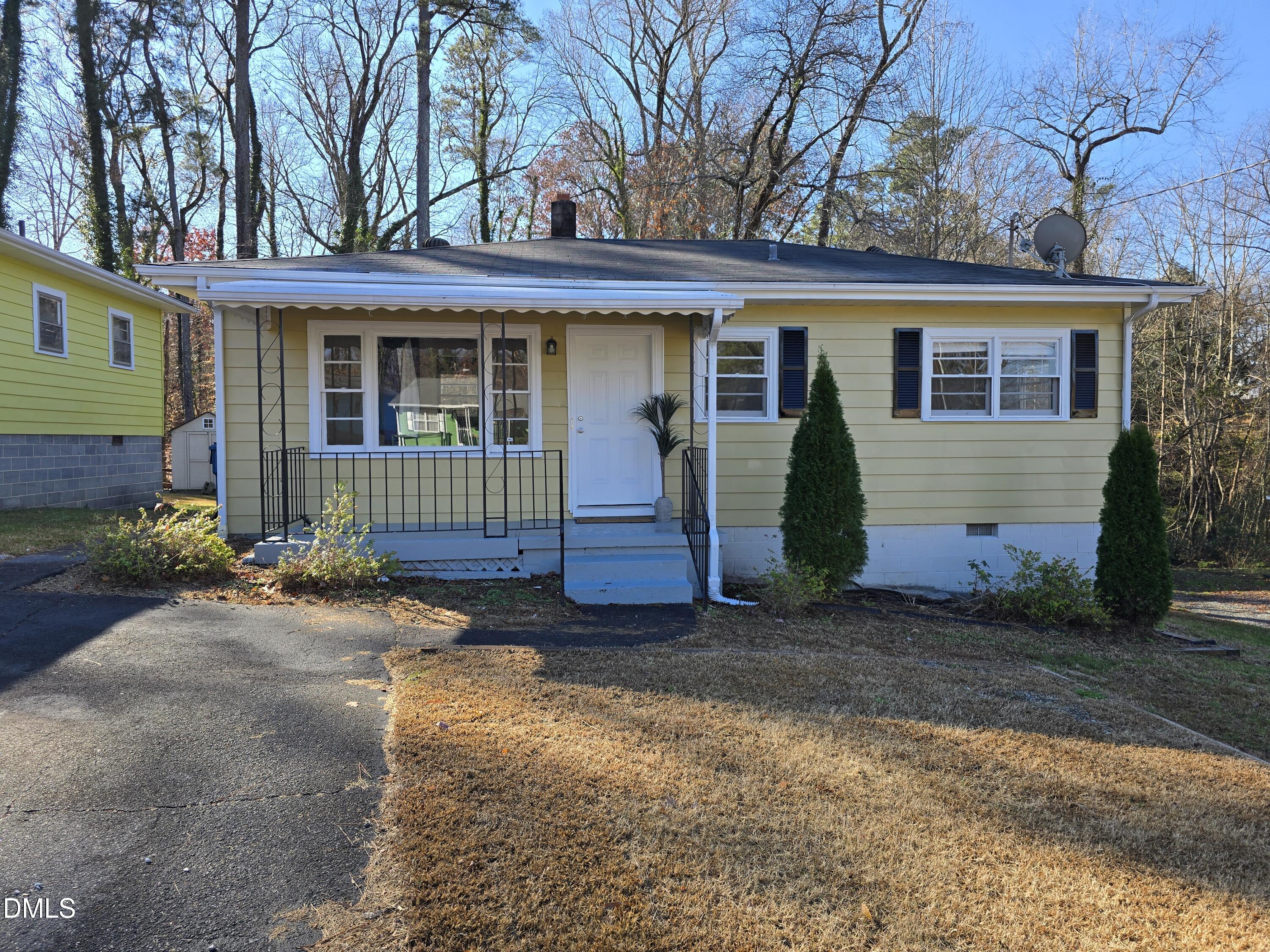 514 Homeland Avenue Durham, NC 27707 - Photo 2 of 14 20251203_114456