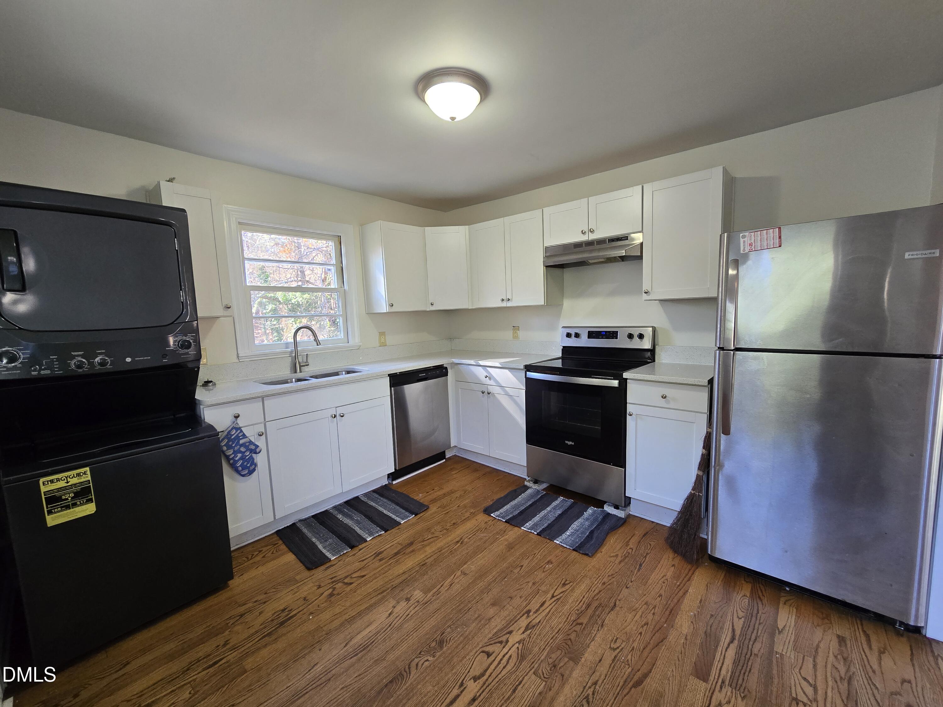 514 Homeland Avenue Durham, NC 27707 - Photo 6 of 14 20251203_115327