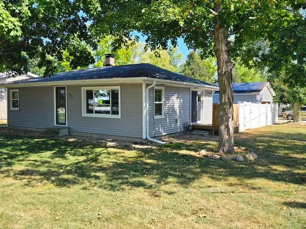 $170,000 | 602 North 4th Avenue, Chenoa, IL 61726