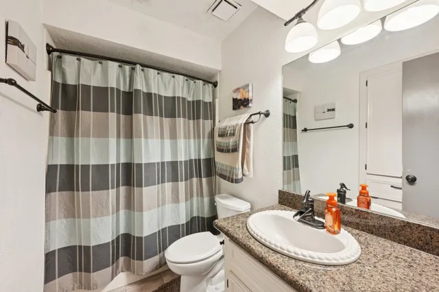 $407,000 | 2007 Diane Street, Pinehurst, TX 77362