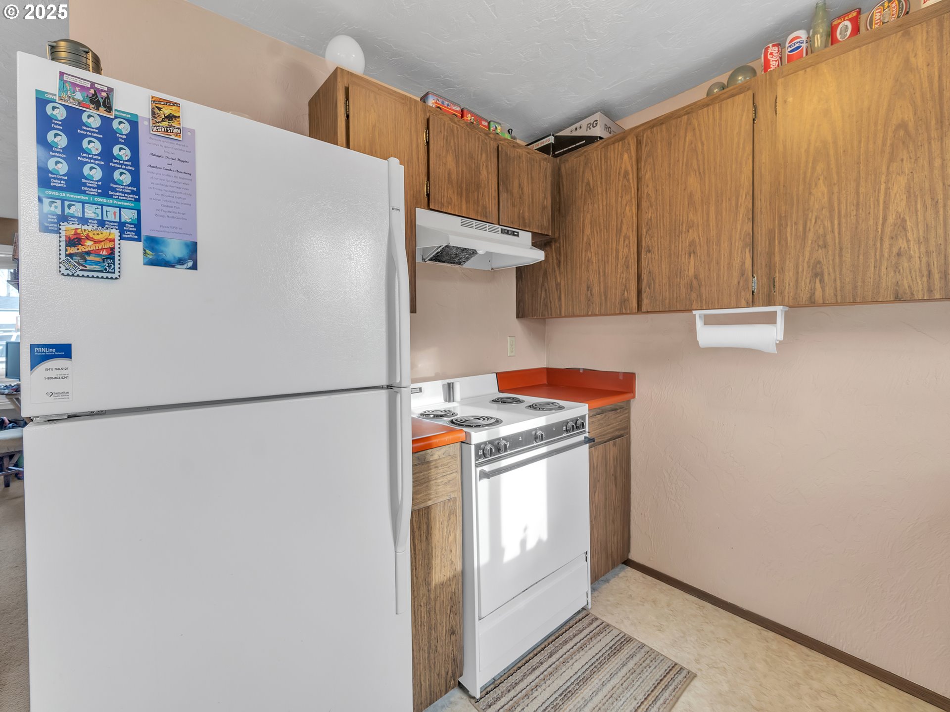 2551 Southwest Pickford Street, Unit D Corvallis, OR 97333 - Photo 9 of 25 a utility room with dryer and washer