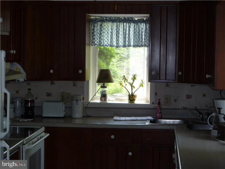 40 South County Line Road Telford, PA 18969 - Photo 14 of 25 Gallery Image 14
