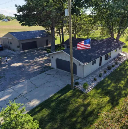 $285,000 | 11717 North Whiteville Road, Farwell, MI 48622