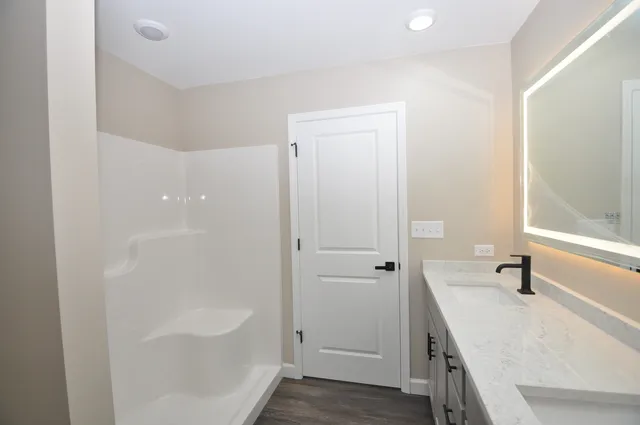 $459,900 | 316 Buena Terrace, Antioch, IL 60002