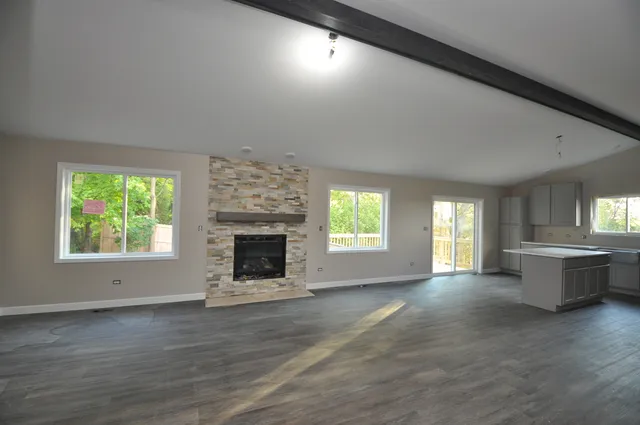 $459,900 | 316 Buena Terrace, Antioch, IL 60002