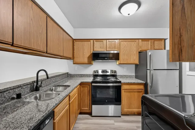 $207,500 | 1501 Whispering Pines Way, Fitchburg, WI 53713