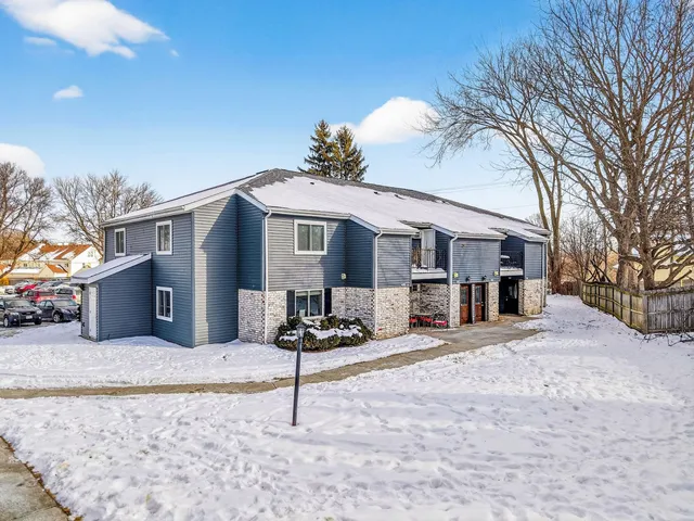 $207,500 | 1501 Whispering Pines Way, Fitchburg, WI 53713