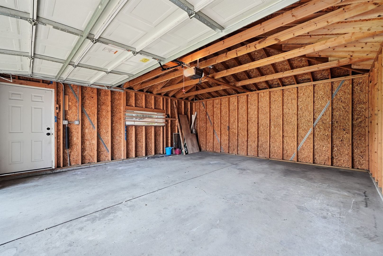 532 Clayton Road Hillside, IL 60162 - Photo 4 of 36