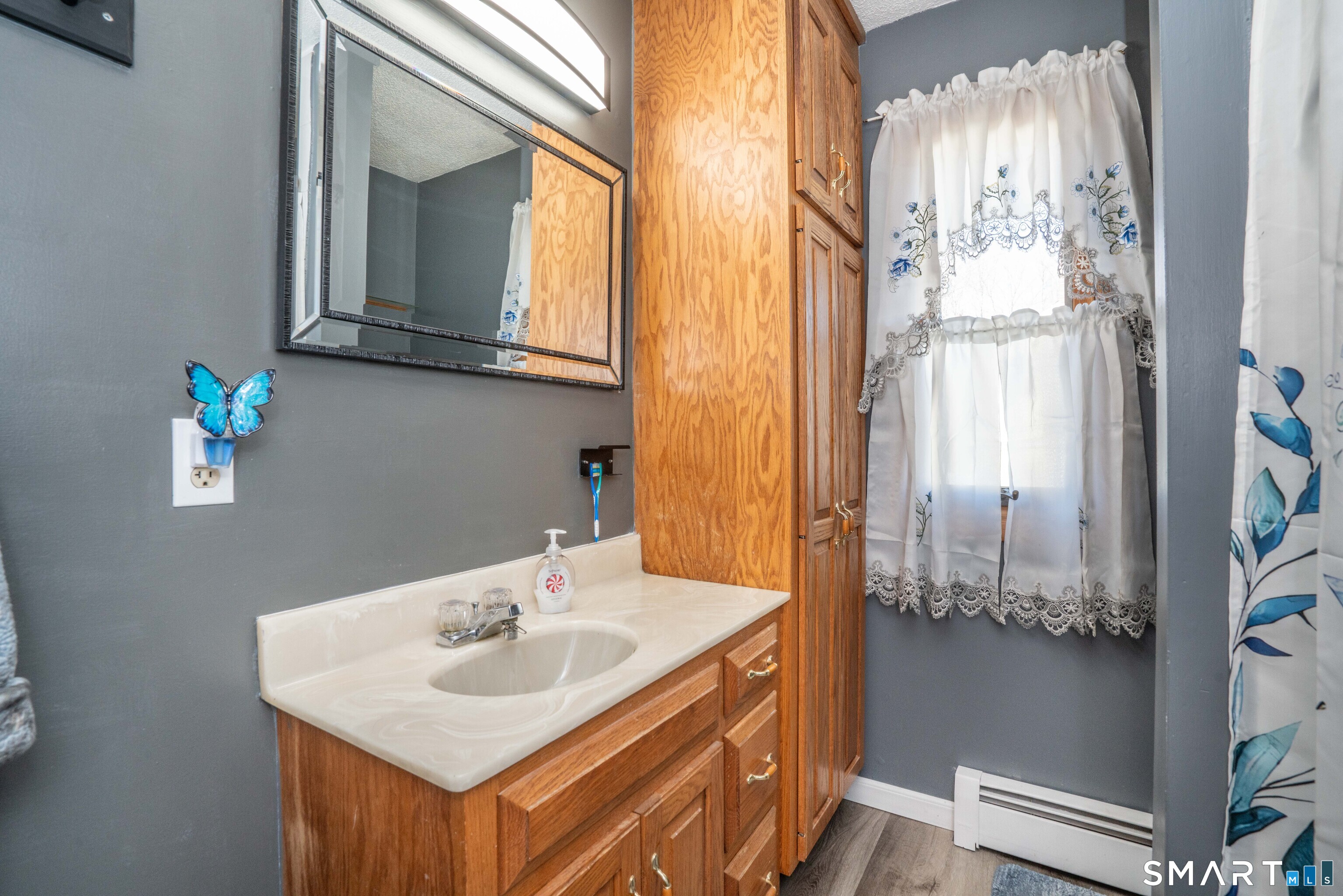 186 Stevens Street Bristol, CT 06010 - Photo 16 of 25