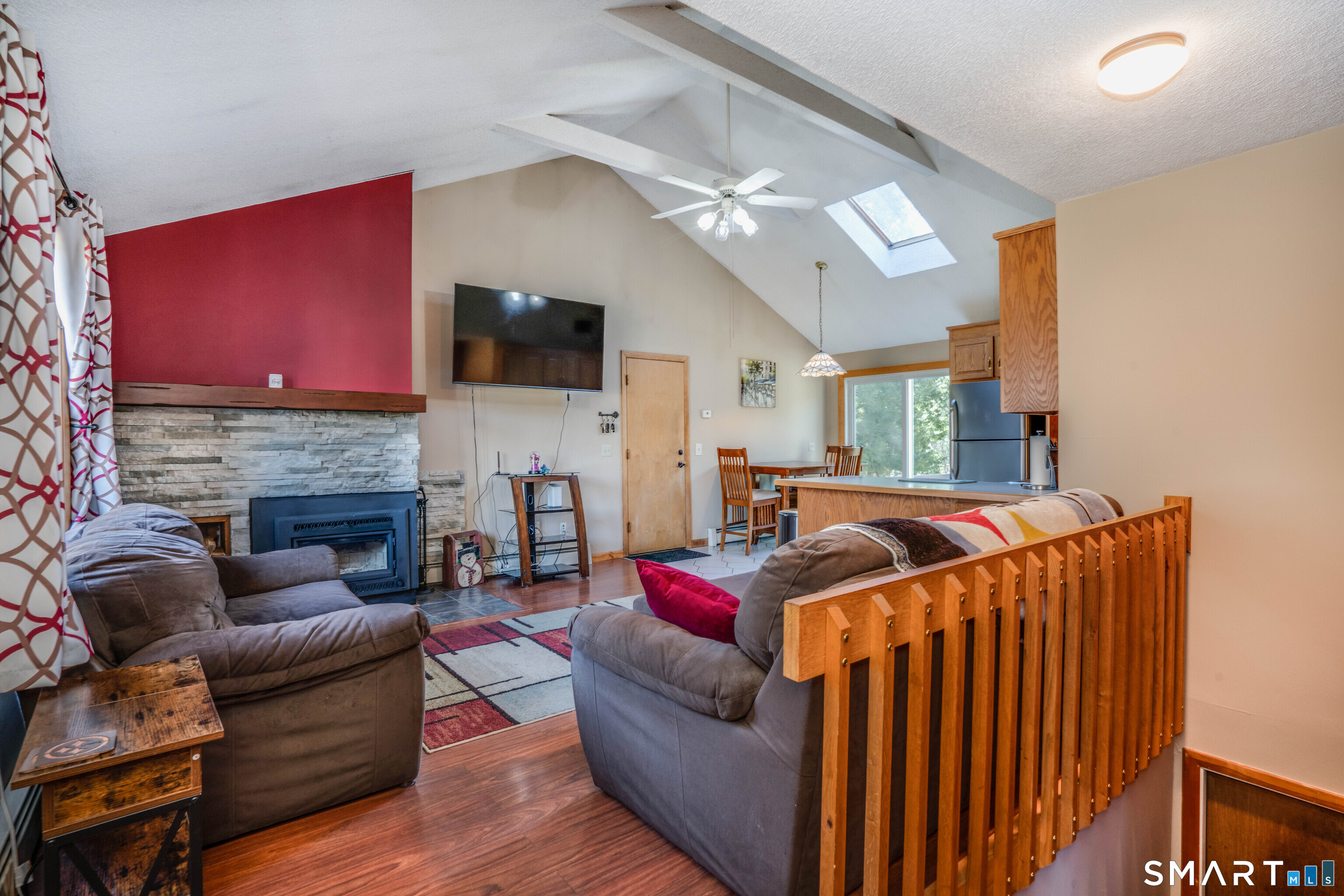 186 Stevens Street Bristol, CT 06010 - Photo 5 of 25