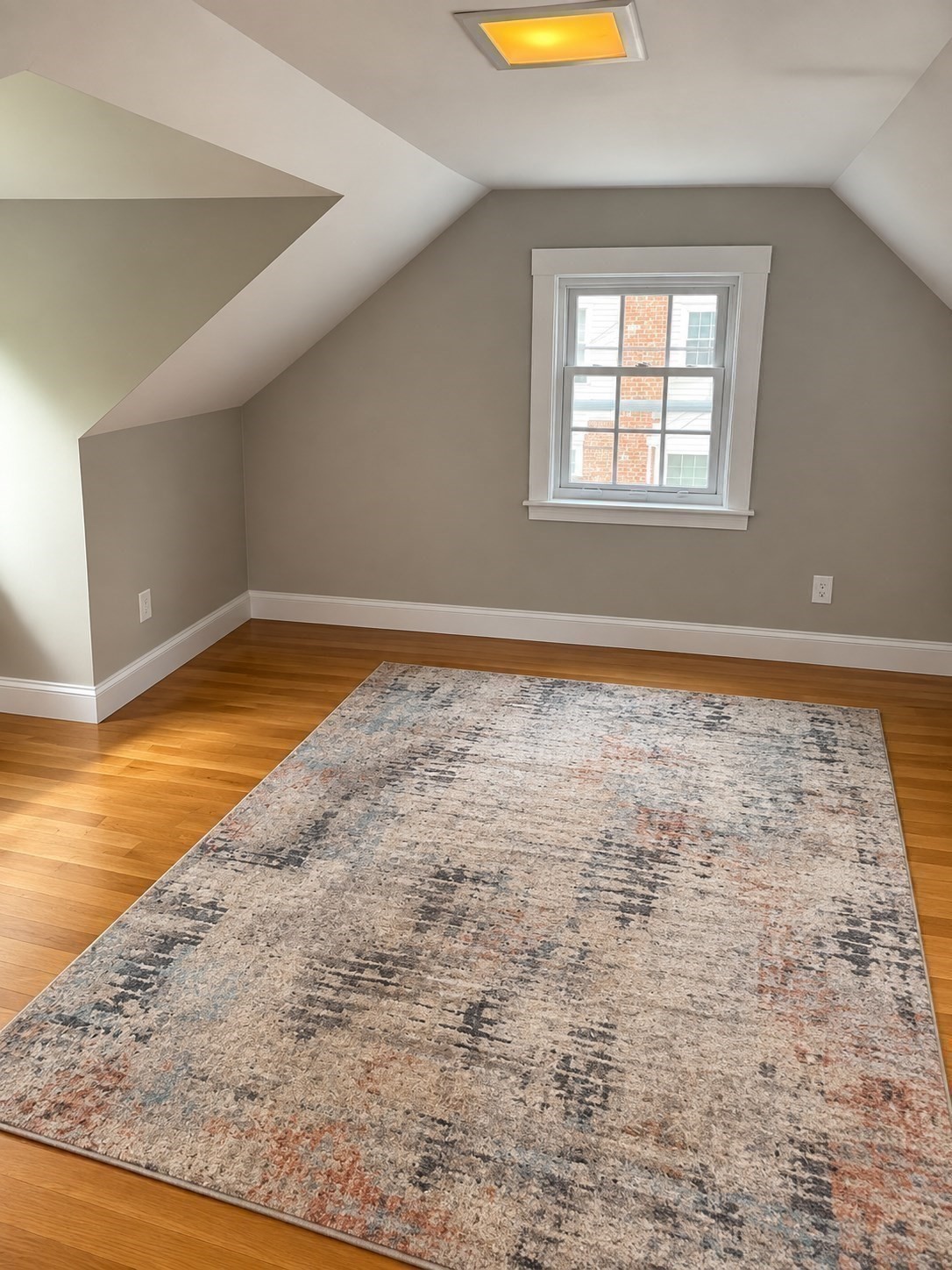 28 Londonderry Road Framingham, MA 01701 - Photo 14 of 33 Gallery Image 14