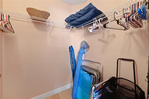 a view of walk in closet