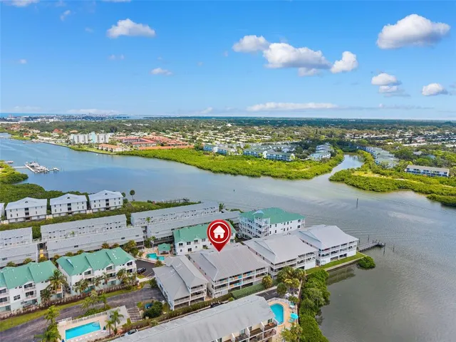 a picture of a room with a white wall