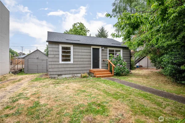 $265,000 | 1158 10th Avenue, Longview, WA 98632