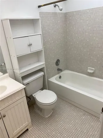 $1,800 | 9608 West McNab Road, Unit 103, Tamarac, FL 33321