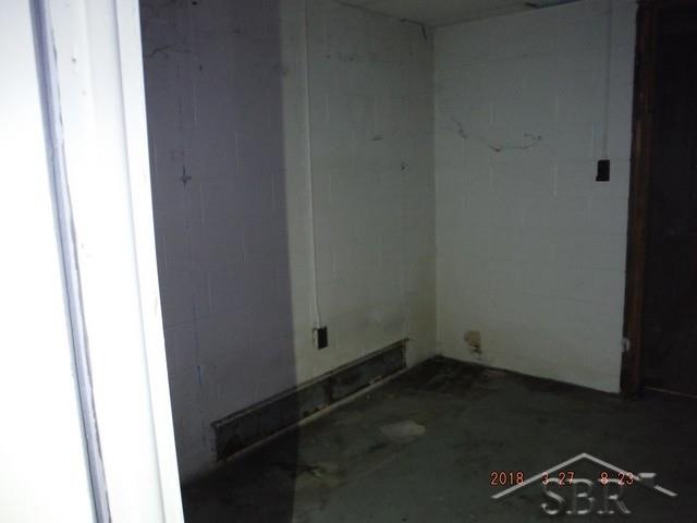 4430 Fraser Road Bay City, MI 48706 - Photo 3 of 24 31343841-2.JPG